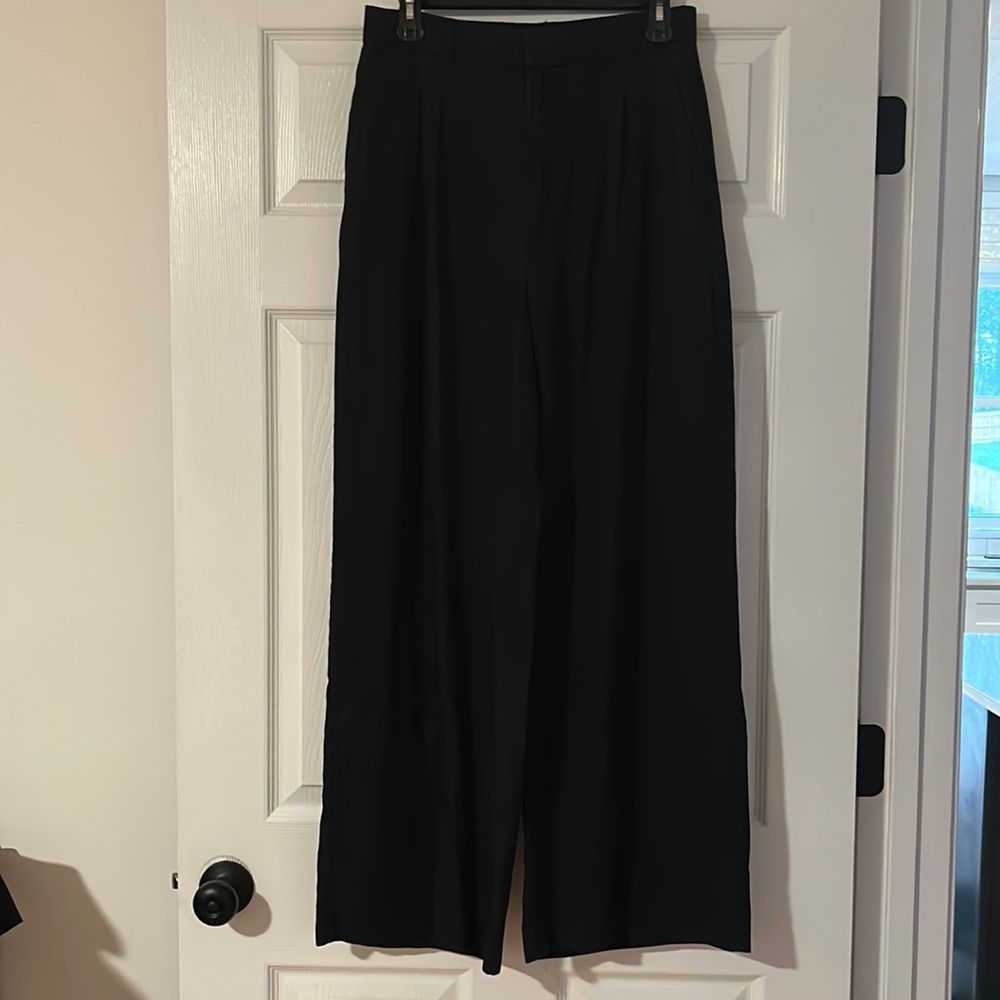 Abercrombie and Fitch Tailored Wide Leg Pant